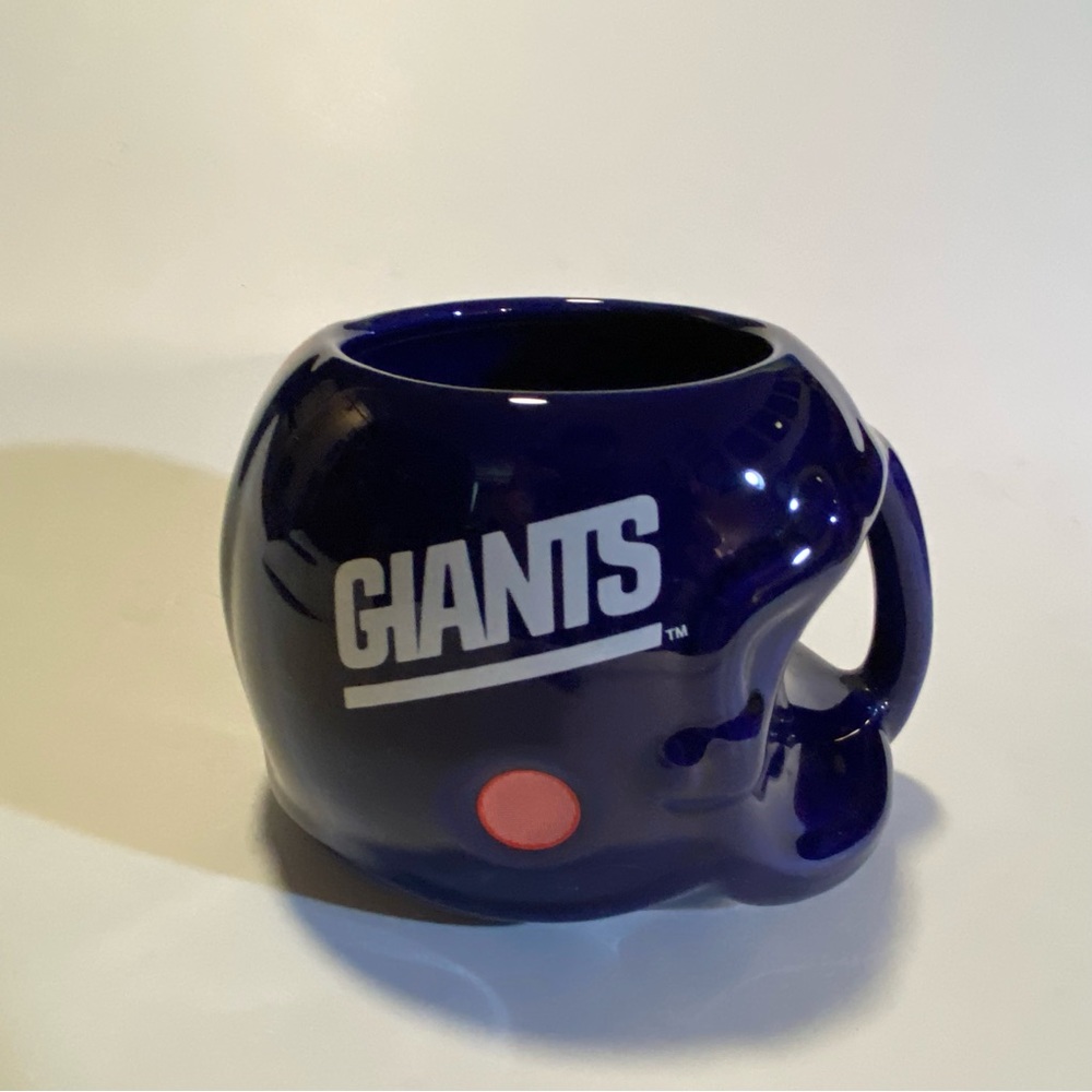 Giants mug old logo 1986, mint condition